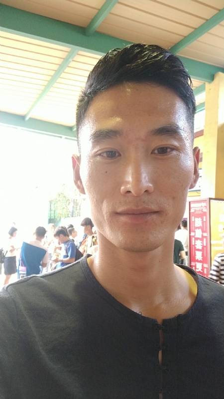 难得糊涂的第一张照片--厦门相亲网