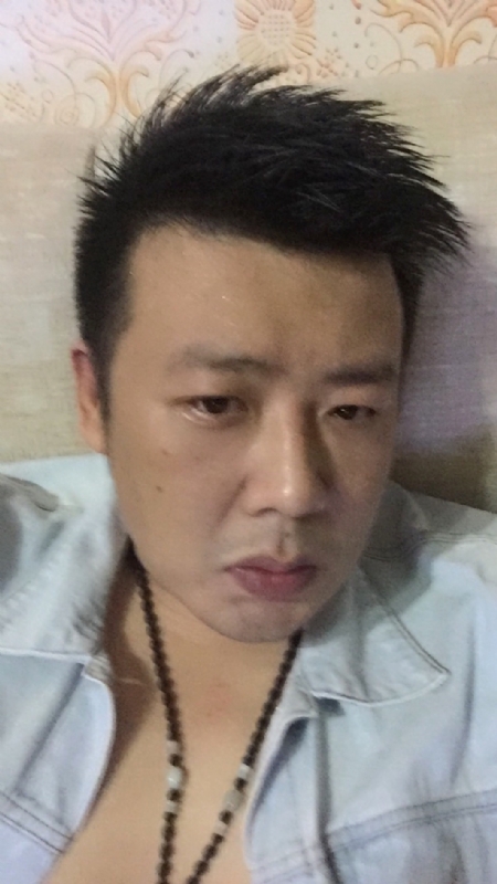 沐浴阳光的第一张照片--厦门相亲网