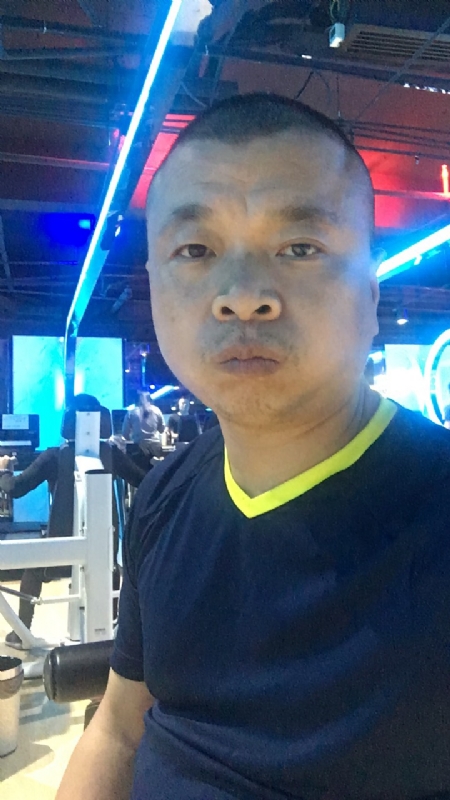 奋斗的第一张照片--厦门相亲网