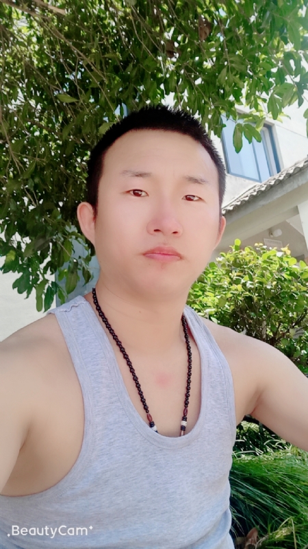 系咯在的第一张照片--厦门相亲网