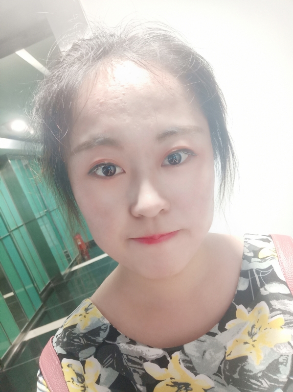 小花伞的第一张照片--厦门相亲网