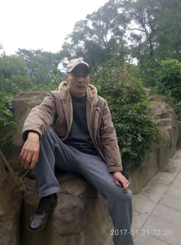 热腾腾的第一张照片--厦门相亲网