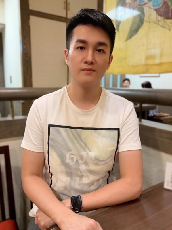 岁月流逝的第二张照片--厦门相亲网