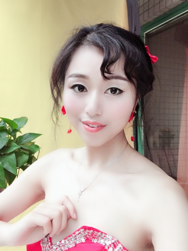 薇薇的第一张照片--厦门相亲网