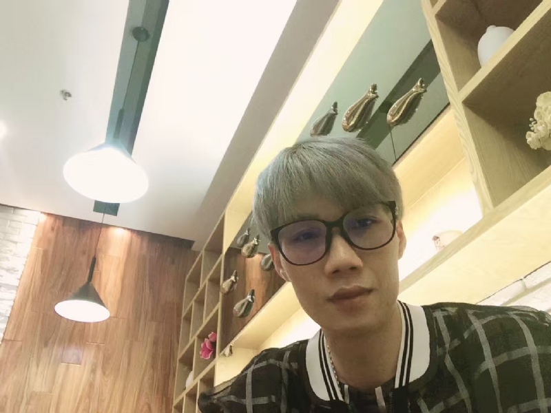 黄峰的第二张照片--厦门相亲网