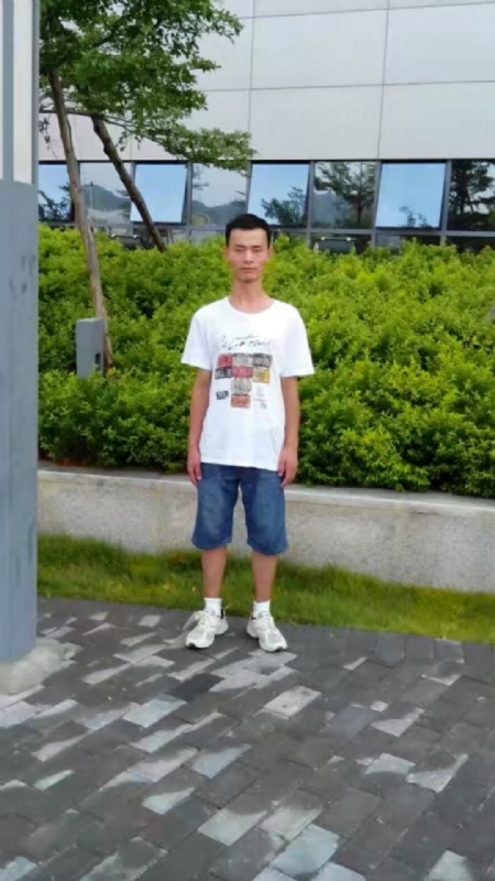 龙行天下的第一张照片--厦门相亲网