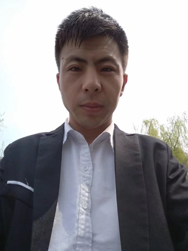 许以飞翔的第一张照片--厦门相亲网