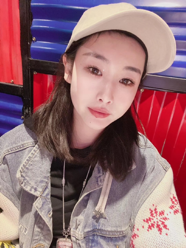 玲珑的第一张照片--厦门相亲网