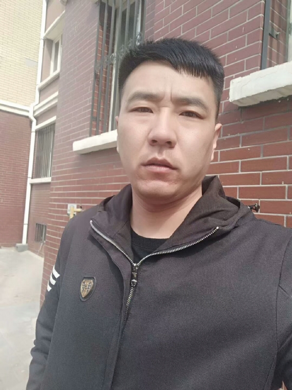 谁伴我闯荡的第一张照片--厦门相亲网