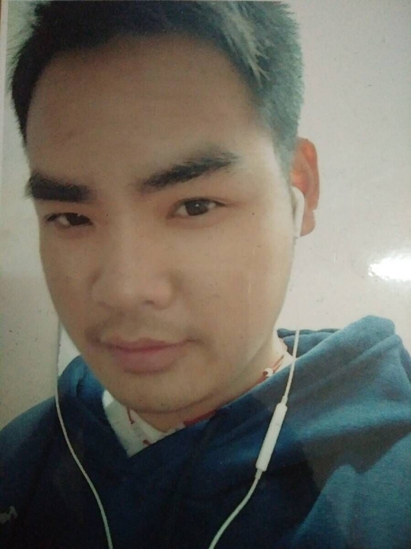 渴望爱的第一张照片--厦门相亲网