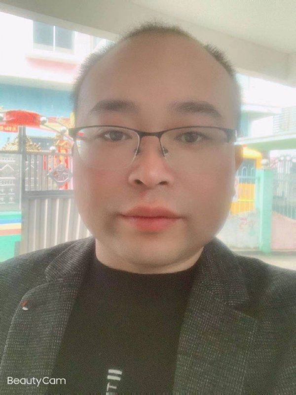 海阔凭鱼跃的第一张照片--厦门相亲网