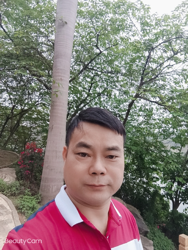 悲伤的温柔的第一张照片--厦门相亲网