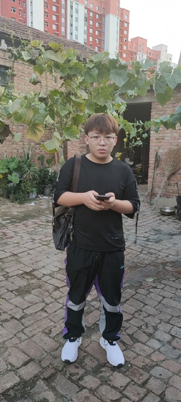辛禹的第二张照片--厦门相亲网