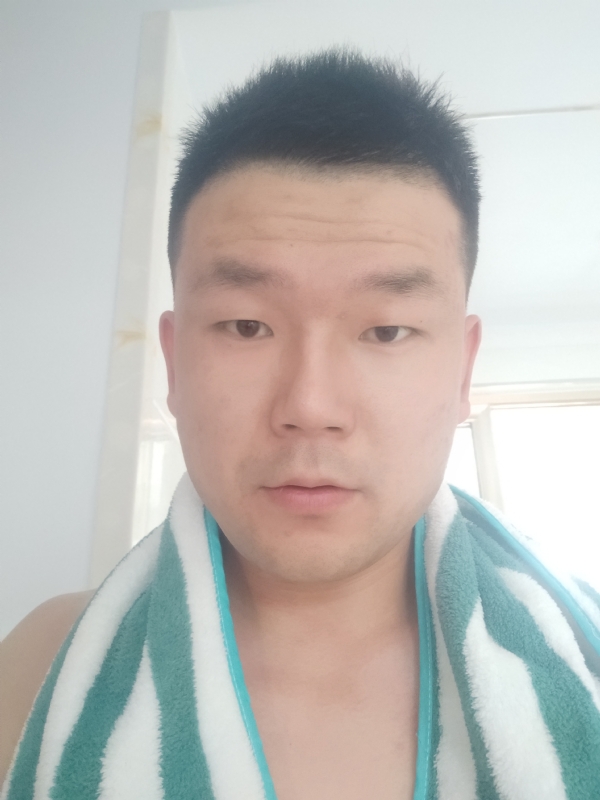 海滨的第一张照片--厦门相亲网