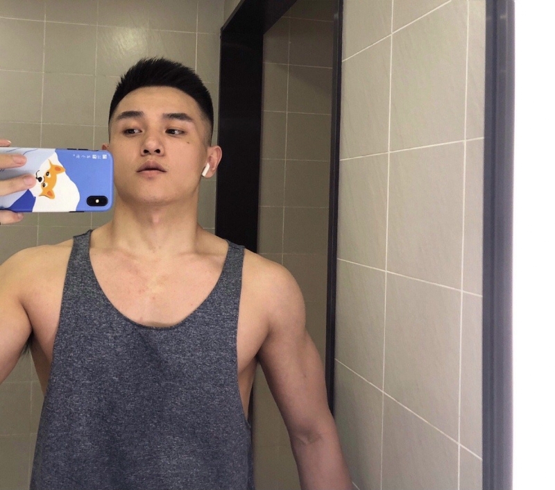 李文亮的第一张照片--厦门相亲网