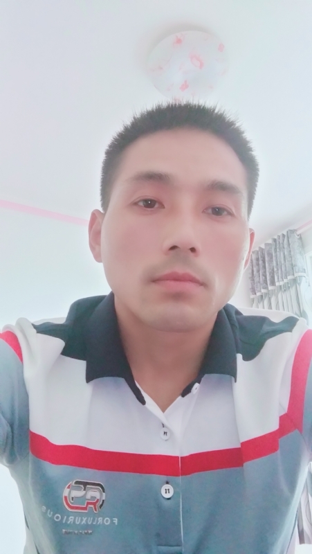染红尘世的第一张照片--厦门相亲网