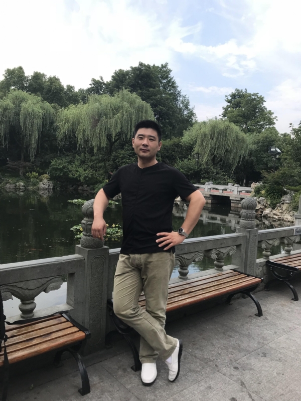未来可期的第一张照片--厦门相亲网