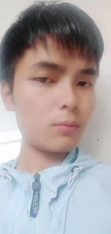 安静的男生的第一张照片--厦门相亲网
