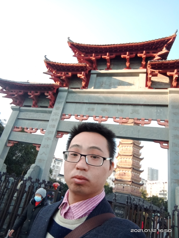 碧血丹心的第一张照片--厦门相亲网