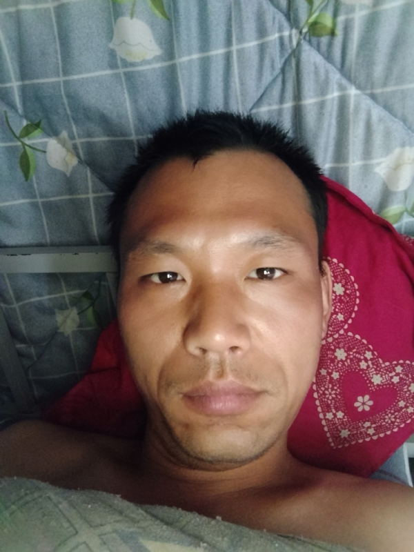 弘扬的第一张照片--厦门相亲网
