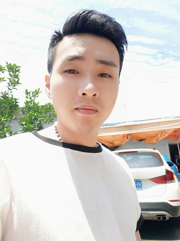 人间烟火的第一张照片--厦门相亲网