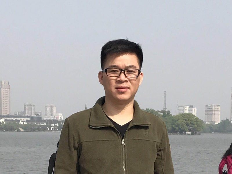 孔雀鱼的第一张照片--厦门相亲网