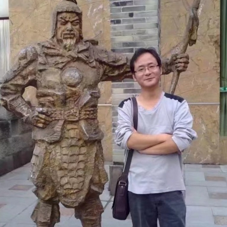 孤狼的第三张照片--厦门相亲网