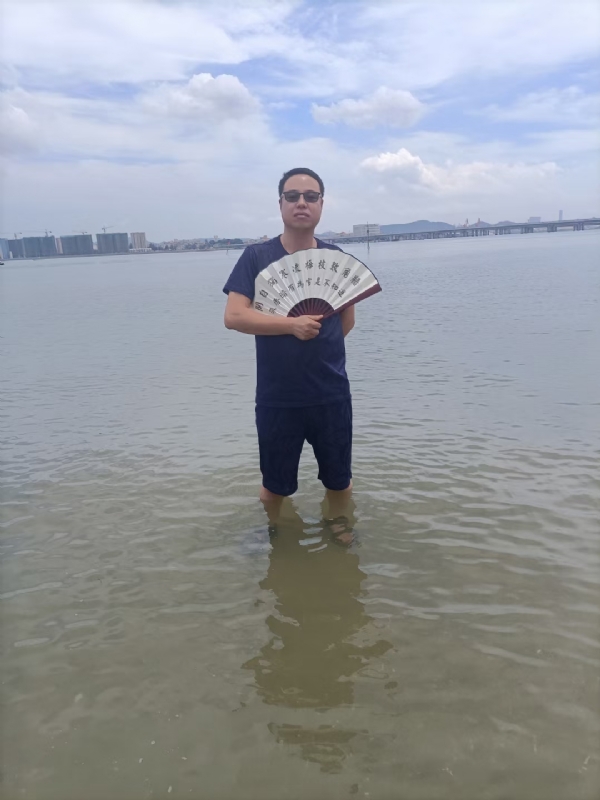 浪迹天涯的第一张照片--厦门相亲网