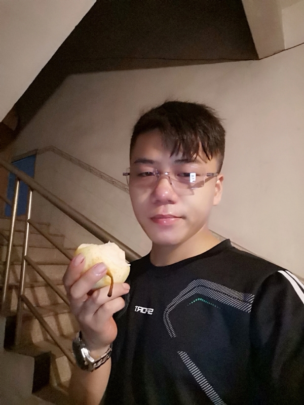 路过的第三张照片--厦门相亲网