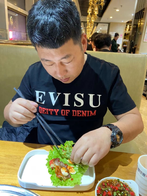 砒霜的第一张照片--厦门相亲网
