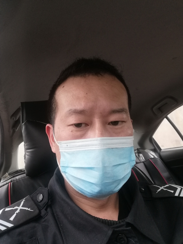 不会躲的刺猬的第一张照片--厦门相亲网