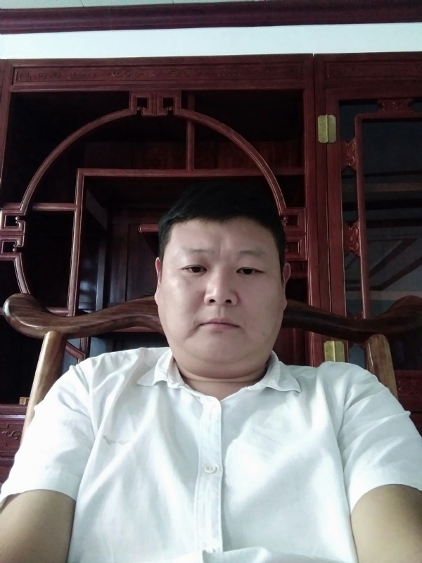狼图腾的第一张照片--厦门相亲网