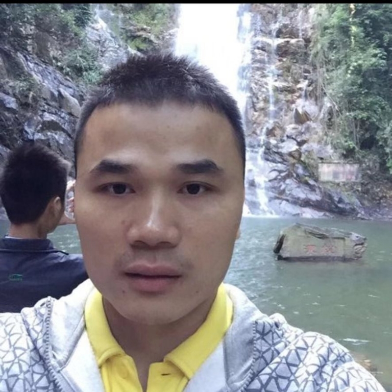 老梁的第一张照片--厦门相亲网