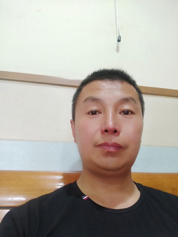 快乐的小鱼儿的第一张照片--厦门相亲网