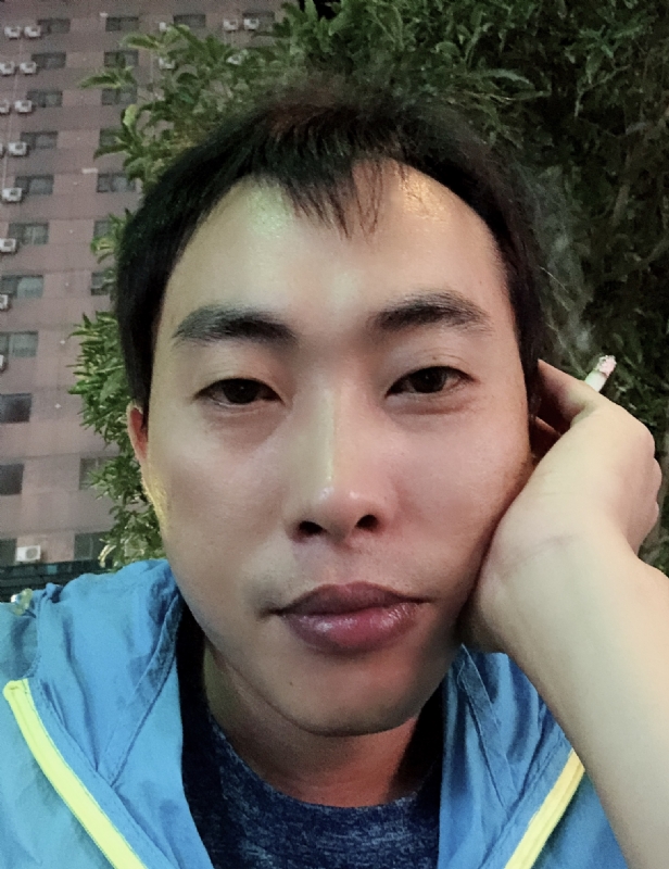 一直在路上的第一张照片--厦门相亲网