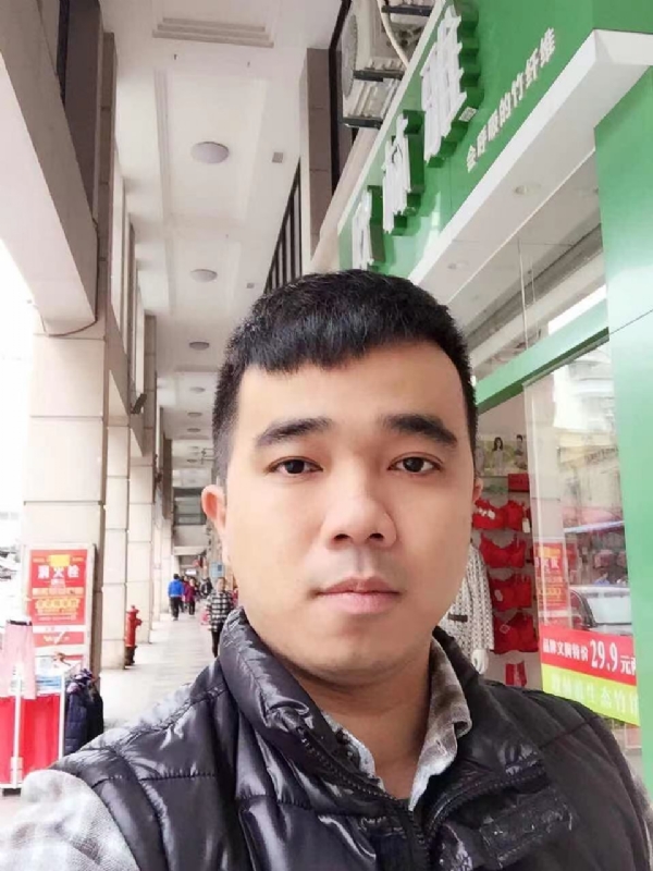 小小怪兽的第一张照片--厦门相亲网