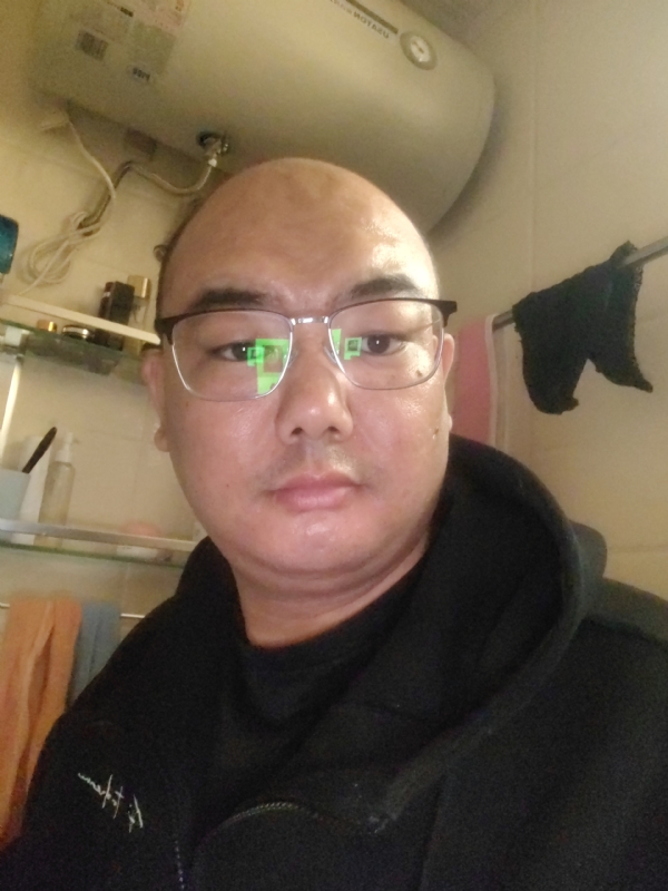 小胖子的第一张照片--厦门相亲网