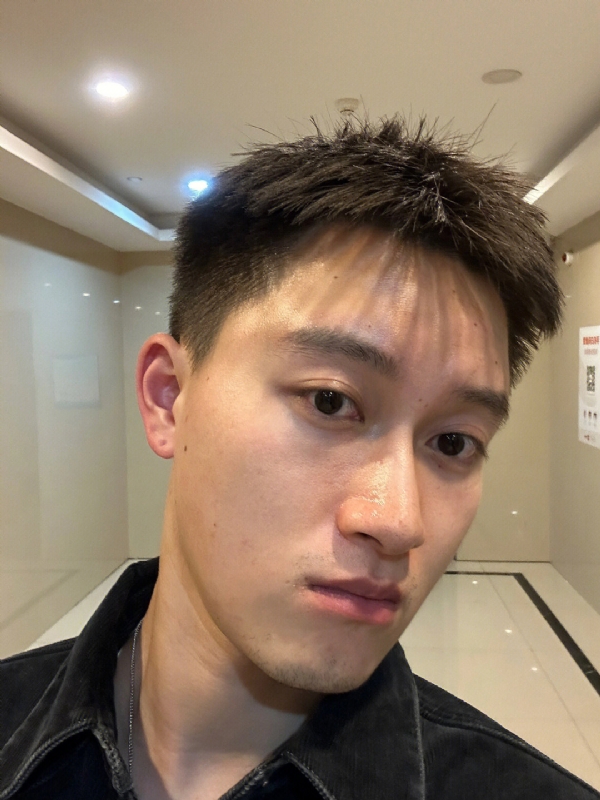 月光之下的第一张照片--厦门相亲网