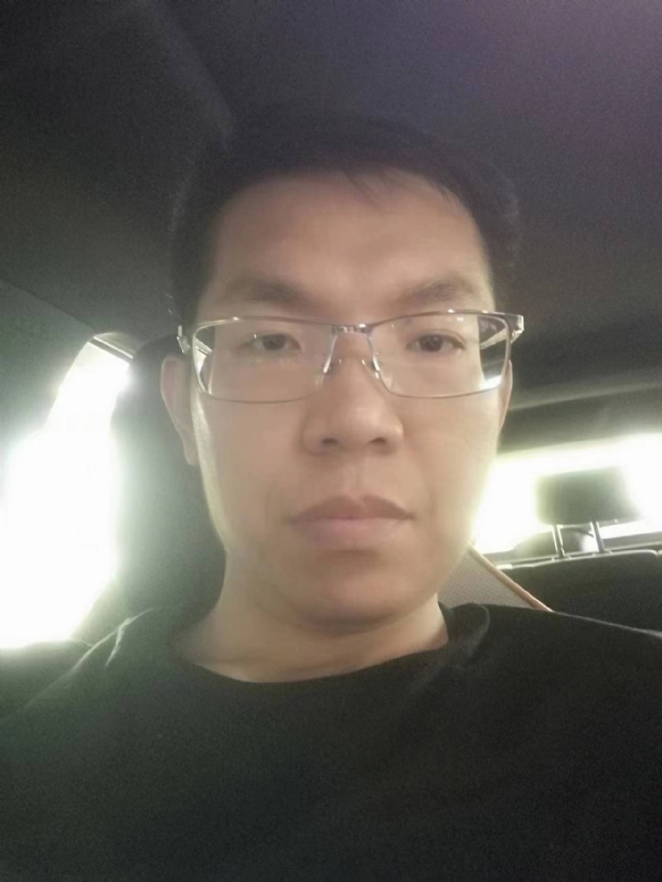 小黑包的第一张照片--厦门相亲网