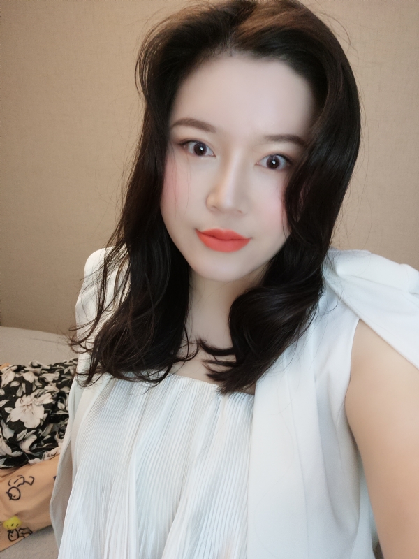 璐璐的第一张照片--厦门相亲网