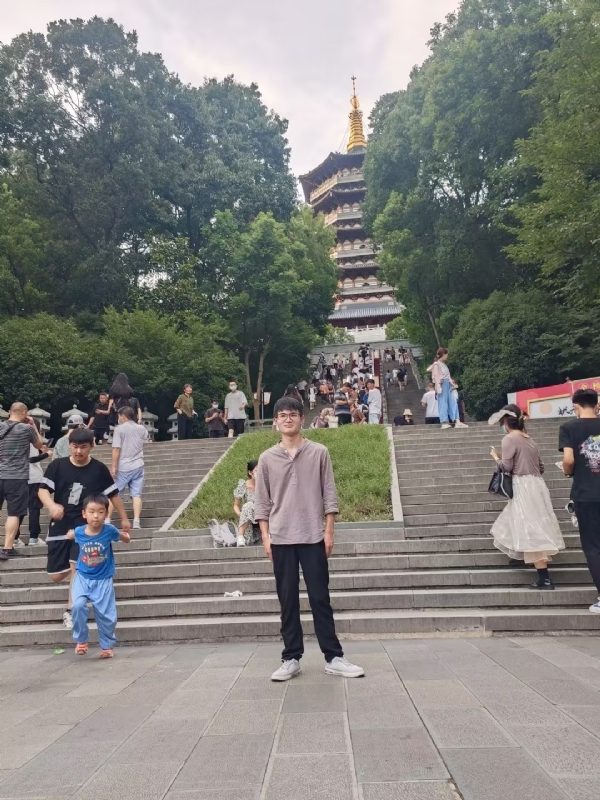 阳光男孩的第二张照片--厦门相亲网