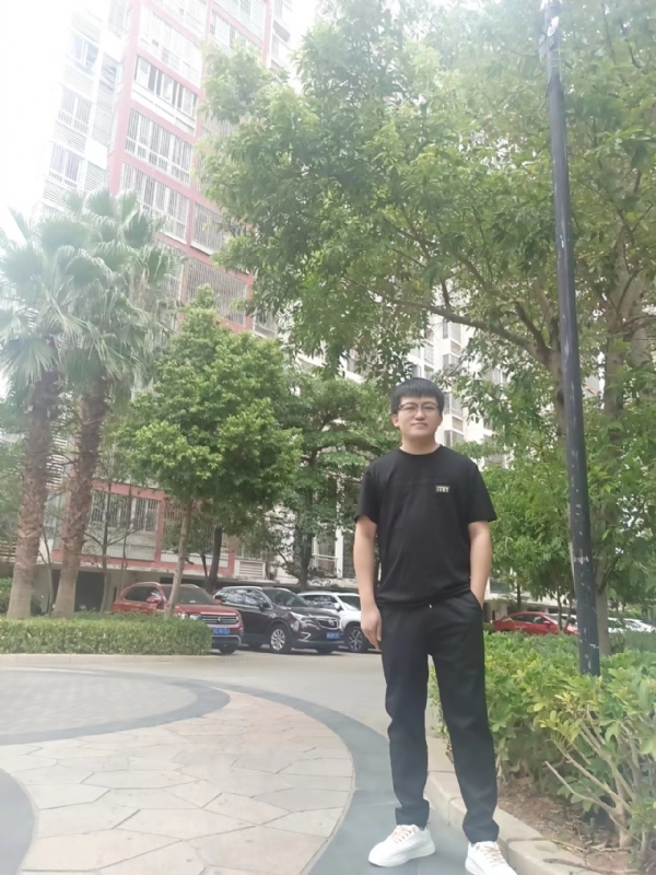 等闲的第四张照片--厦门相亲网