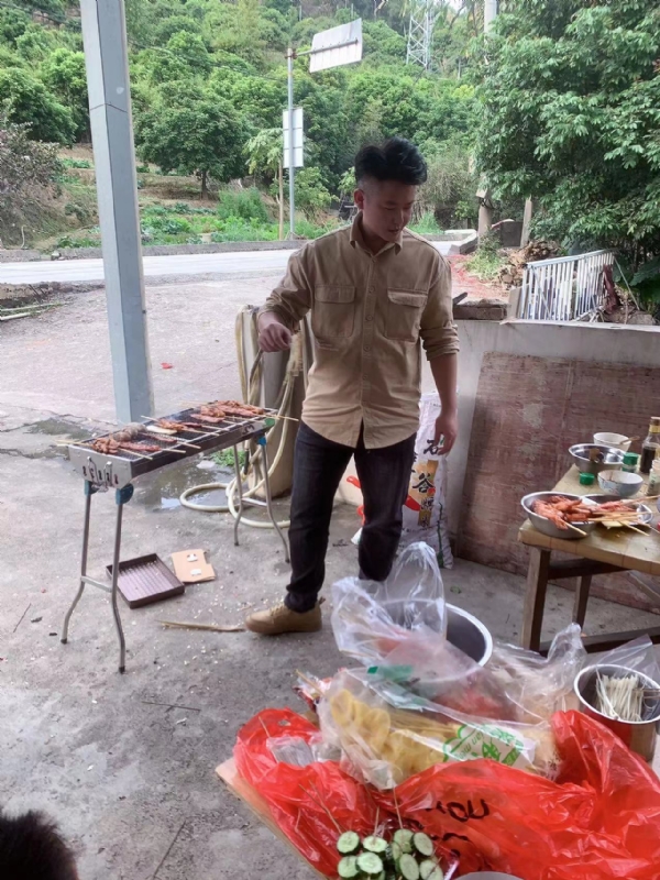 你黑我哟的第一张照片--厦门相亲网
