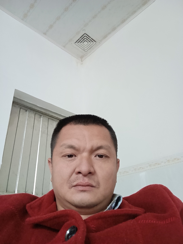 兰成龙的第一张照片--厦门相亲网
