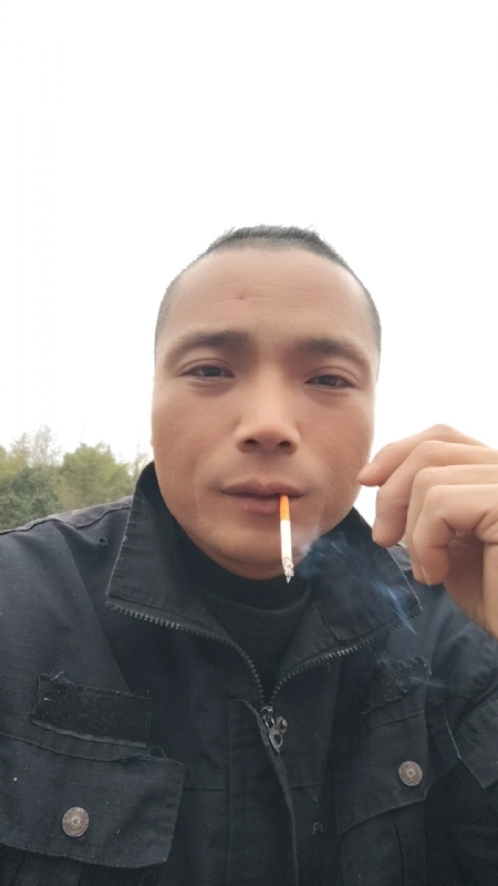 伯爵的第一张照片--厦门相亲网