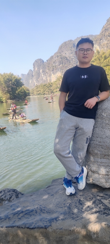 受过伤的狼的第二张照片--厦门相亲网