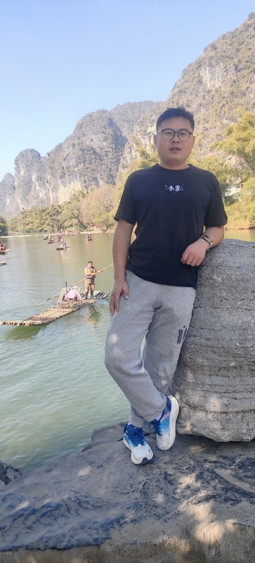受过伤的狼的第三张照片--厦门相亲网