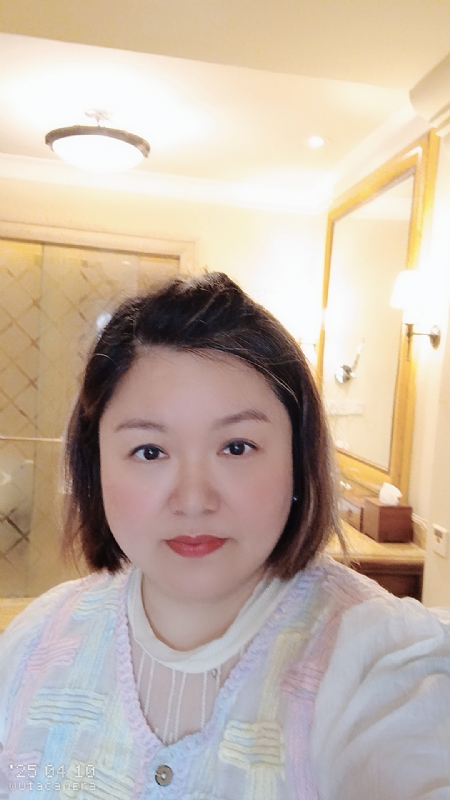 衎静玲瓏的第一张照片--厦门相亲网