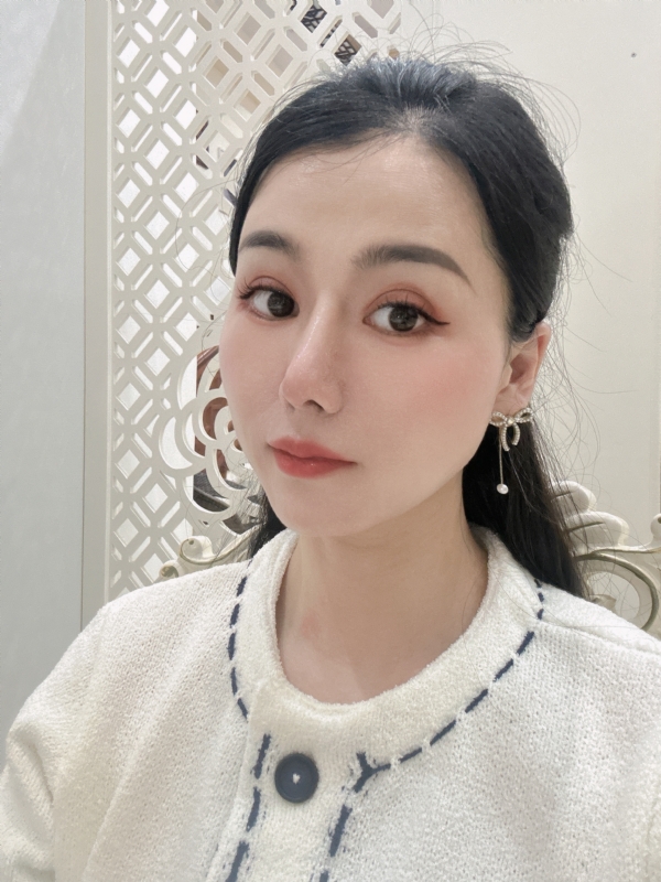 金莉的第一张照片--厦门相亲网