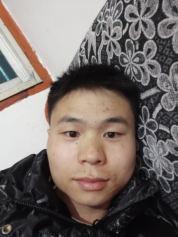 麒麟区幼儿园扛把子的第三张照片--厦门相亲网